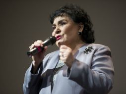 La actriz Carmen Salinas desempeña el papale de ''La chatita'' en la  telenovela ''Por que el amor manda''. ARCHIVO /