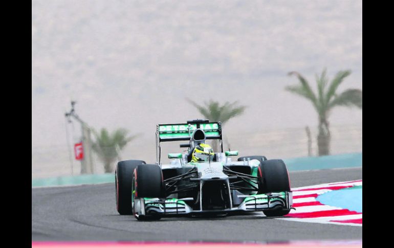 Nico Rosberg logró su mejor actuación en una calificación de esta temporada y se hizo de la segunda pole position en su carrera. AP /