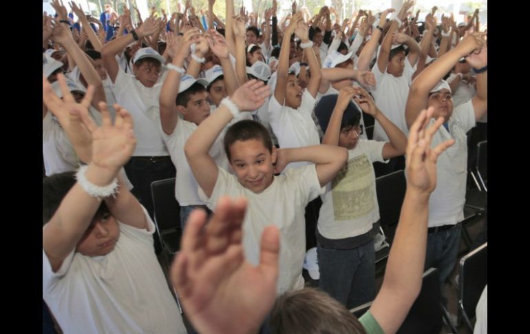 Con ''Moviendo a los niños'' se promueve en el menor el ejercicio a la hora del recreo. ARCHIVO /