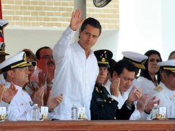 Enrique Peña Nieto encabeza la ceremonia del 99 Aniversario de la Armada de México. NTX /