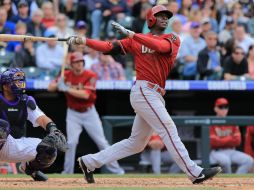 El parador en corto Didi Gregorius pega de cuatro esquinas en el quinto episodio contra el abridor dominicano Juan Nicasio. AFP /