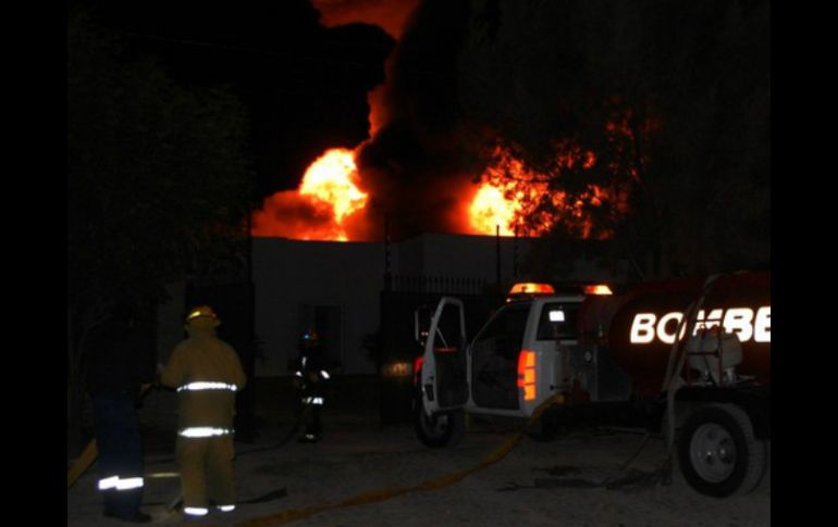 Se presume que la causa del incendio fue un descuido. ARCHIVO /