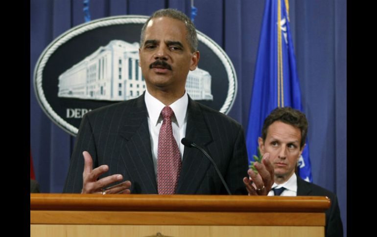 Eric Holder promete luchar por la igualdad educativa de los hispanos. ARCHIVO /