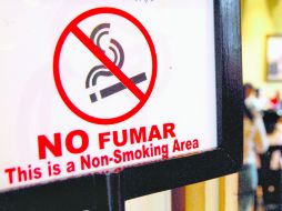 Norma vigente. Varios establecimientos sí cumplen con las medidas para prohibir que se fume dentro de sus instalaciones. EL INFORMADOR /