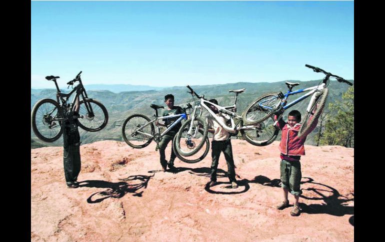 El programa de la Agencia por la Regeneración Socio Ambiental consiste en inculcar el uso de la bici en la región. EL INFORMADOR /