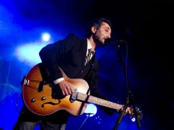 Los éxitos de Jorge Drexler fueron coreados en el Teatro Estudio Cavaret. EL INFORMADOR /