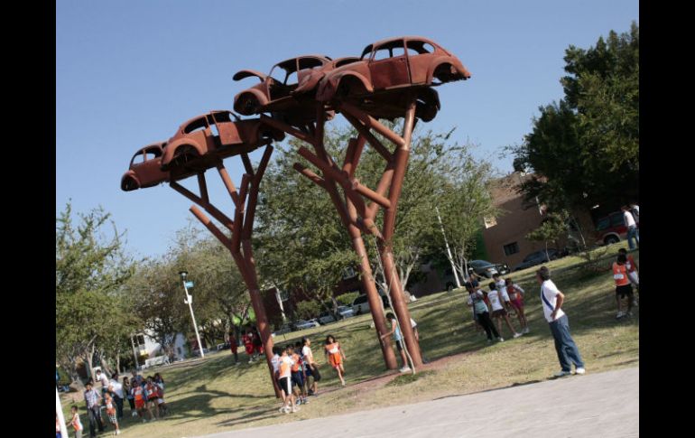 ''Estuvieron aquí un ratito y se fueron cuando terminó un torneo'' aseguran los asistentes al parque.  /