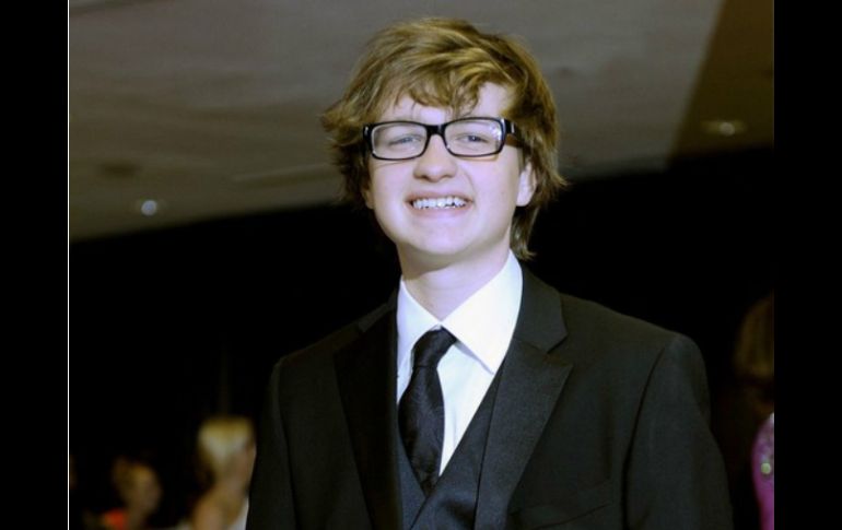 La partida de Angus T. Jones de ''Two and a half men'' ocurre meses después de que se publicara un video en contra de la serie. ARCHIVO /