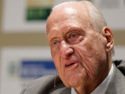 Joao Havelange deja de ocupar cargos tanto en el COI como en el organismo rector del futbol mundial. AP /