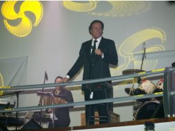 El cantante Julio Iglesias, realiza una gira internacional por Europa y América Latina. ARCHIVO /