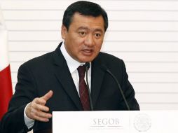 Osorio Chong busca reunir a los alcaldes con el Consejo del Pacto por México para incluir el problema hacendario en la agenda. ARCHIVO /