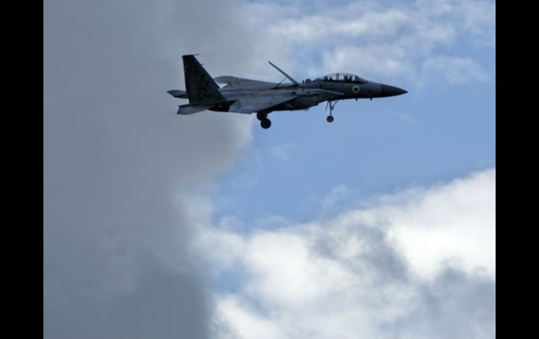 Jet de combate israelí. Al parecer, el objetivo del ataque fue un cargamento de misiles que iban a ser traspasados a Hizbulá. EFE /