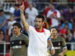 Álvaro Negredo anota al 23 el gol con el que su equipo sella el triunfo. EFE /