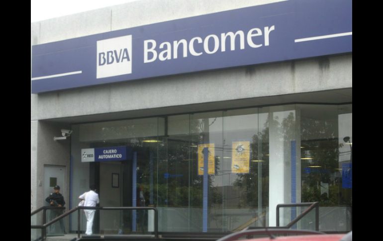 La Condusef recuerda que los bancos pedirán nunca a sus usuarios actualizar información mediante correo electrónico. ARCHIVO /