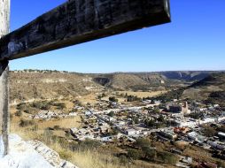 De aprobarse subir la cortina de la Presa El Zapotillo de 80 a 105 metros, el poblado de Temaca sería inundado. ARCHIVO /