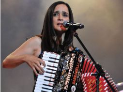 Julieta venegas viajará durante casi cuatro meses con ''Los momentos'' ARCHIVO /