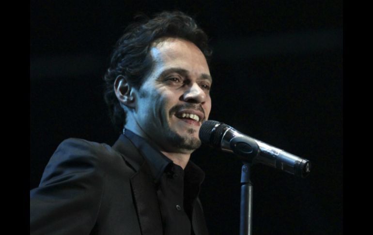 Marc Anthony compartió en Twitter su emoción por dar su discurso. ARCHIVO /