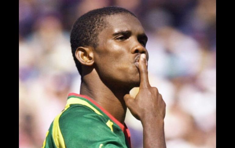 Samuel Eto'o da la victoria a su club. ARCHIVO /