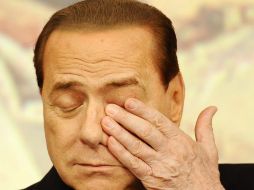 A Silvio Berlusconi también se le otorgan cinco años de prohibición de ocupar cargos públicos. AFP /