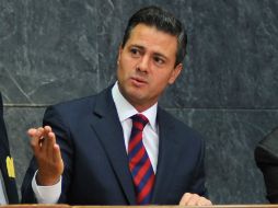 Fitch Ratings resalta que Peña Nieto ha revitalizado el impulso de las reformas estructurales. ARCHIVO /