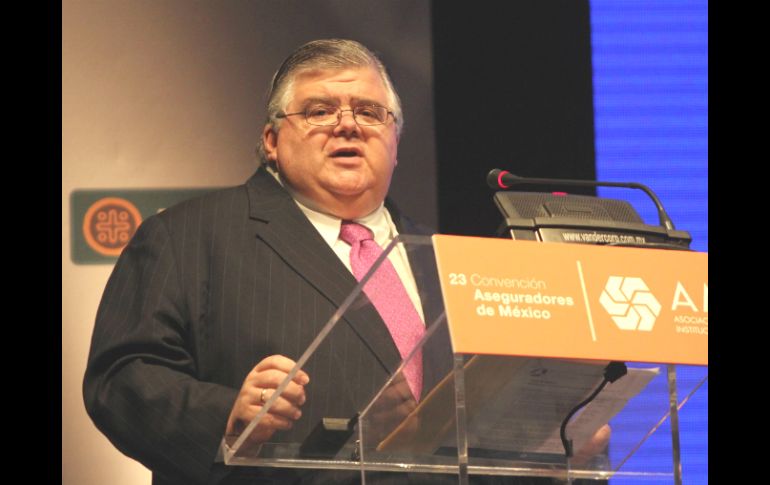 Agustín Carstens destaca el alza en la calificación soberana de México hecha por Fitch Ratings. NTX /