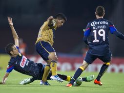 América tuvo maniatada a la ofensiva de Pumas y sacó el resultado en C.U. AP /