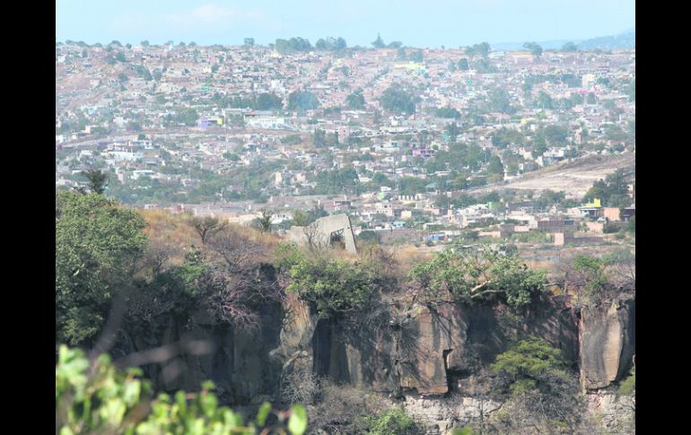 El área para el proyecto es de 420 hectáreas donde habitan 110 mil personas; 60% del área es propiedad pública,estatal o municipal. EL INFORMADOR /