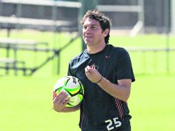 Leandro Cufré, capitán de los Zorros, se muestra motivado en lo que fue el último entrenamiento del Atlas, previo al viaje a Torreón. EL INFORMADOR /