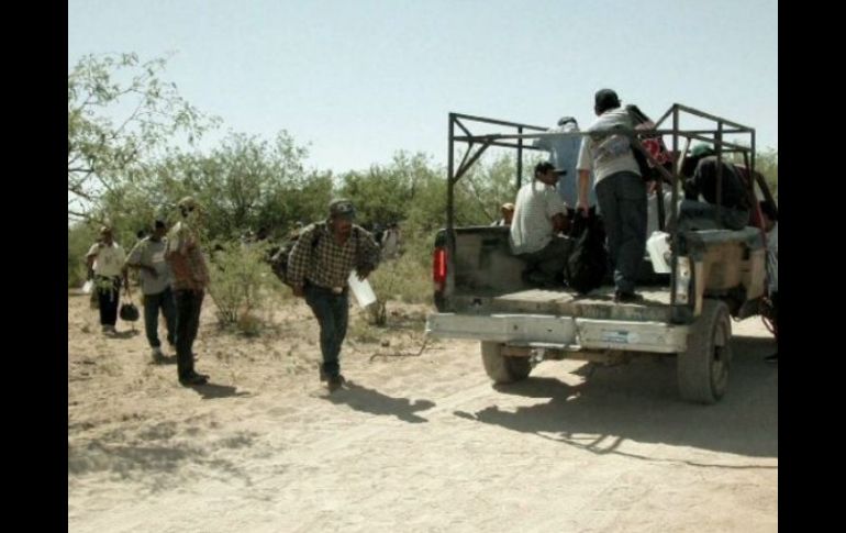 Los manifestantes buscan pone un alto a las deportaciones de migrantes sin papeles, las cuales separan familias. ARCHIVO /