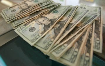 Dólar termina en  pesos en bancos de la República | El Informador