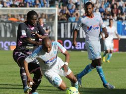 El franco ghanés André Ayew marca dos goles y lleva al triunfo al Marsella. AFP /