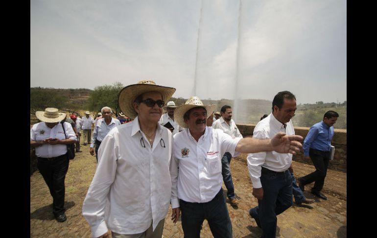 Funcionarios realizaron un recorrido por el Parque Ecológico Puente de Calderón.  /