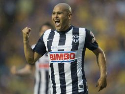 Una jugada de Suazo provoca el autogol de Jiménez para el empate. MEXSPORT /