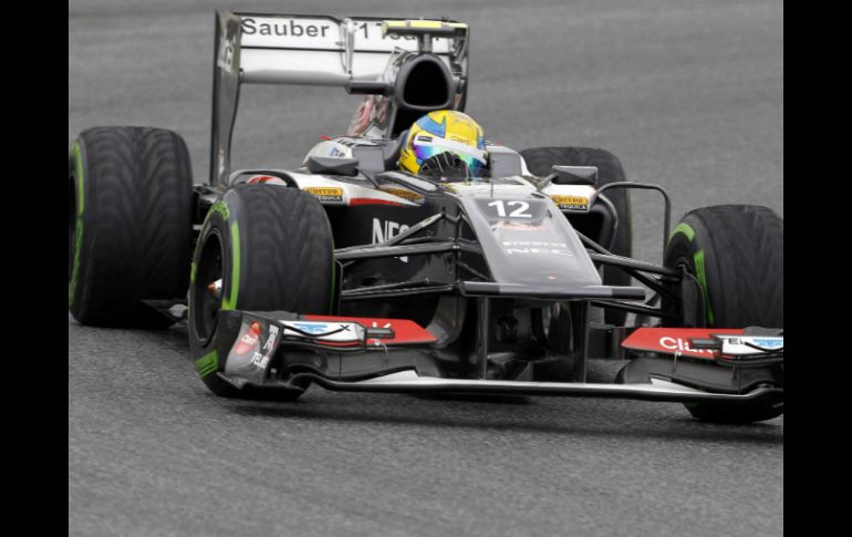 Esteban sale en el lugar 16 y avanza cinco posiciones en Montmeló. EFE /