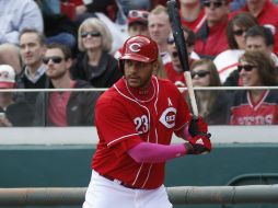 Con un jonrón del alemán-estadounidense Donald Lutz, los Rojos de Cincinnati ganan a los Cerveceros. AP /