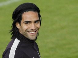 El goleador Radamel Falcao es pretendido por varios clubes europeos. EFE /