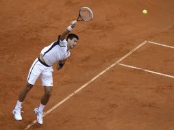 Novak Djokovic busca el título en Roma para seguir como número 1 mundial. AP /