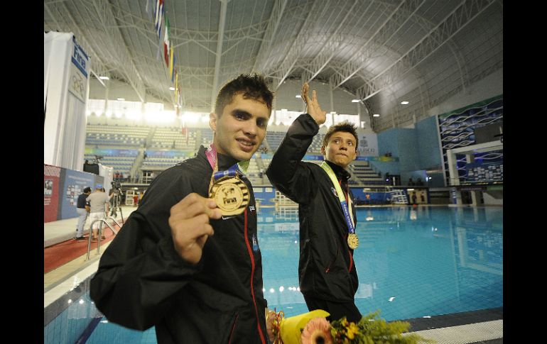 Iván García y Germán Sánchez ganadores de la medalla de oro en la quinta parada de la Serie Mundial de Clavados.  /