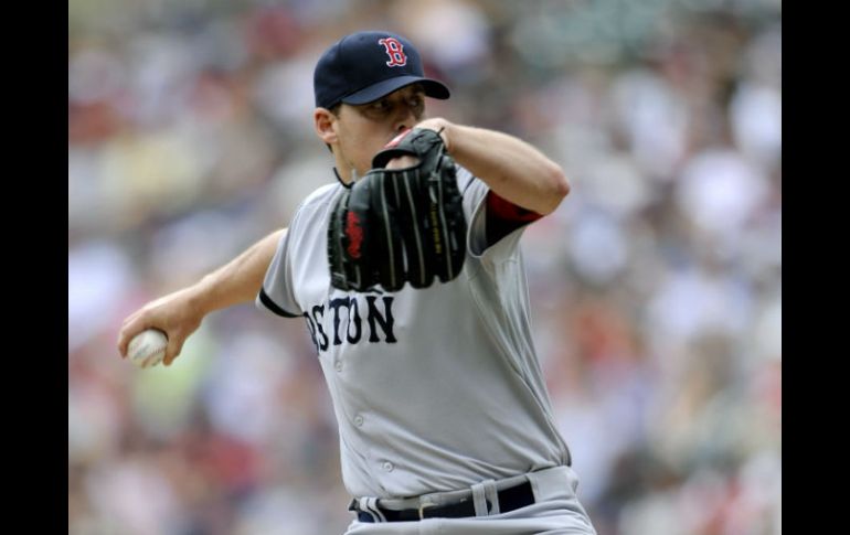 El abridor John Lackey lanzó seis entradas completas. AFP /