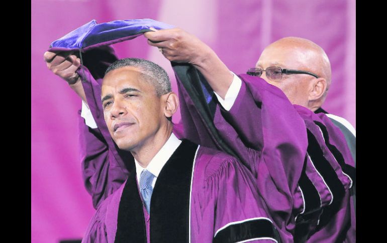 Barack Obama estuvo en el Morehouse College, en Atlanta, donde mencionó la marginación que enfrentan los hispanos. EFE /