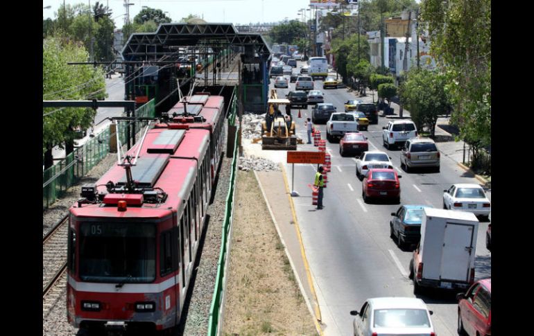 Afirman que el sistema integrado estará compuesto por transporte masivo tanto Tren Ligero como  BRT. ARCHIVO /