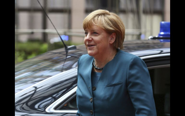 La canciller alemana, Angela Merkel, a su llegada a la cumbre de jefes de Estado y de Gobierno de la Unión Europea. EFE /