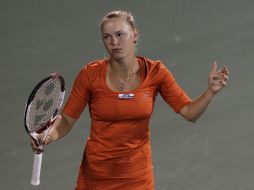 Caroline Wozniacki se colocaba como favorita y es derrotada a las primeras de cambio. ARCHIVO /