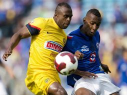 Águilas y Celestes despiertan el interés de la afición en el ''Clásico Joven''. MEXSPORT /