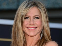 Aniston desea reanudar la amistad con su ex esposo y enviarle un mensaje de apoyo para que se lo haga llegar a Angelina. ARCHIVO /