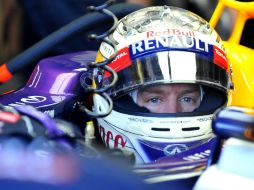 Sebastian Vettel quiere mantener el primer sitio de la clasificación de la Fórmula 1. EFE /