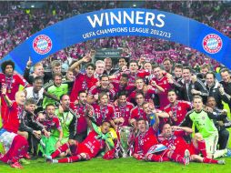 Hasta que se les hizo. Los jugadores del Bayern Munich tenían tres años soñando con esta celebración. AFP /