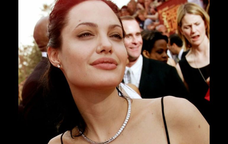 Debbie tenía el mismo gen defectuoso BRCA1 que porta Angelina Jolie y que le quitara la vida a su madre en 2007. AP /