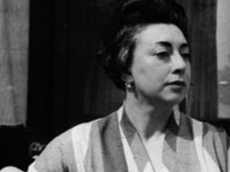 Rosario Castellanos: una mujer sola, seria, tímida, divina y apasionada de la lectura y de los libros. ARCHIVO /