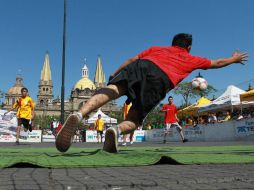 Esta competencia se realiza este jueves y también mañana viernes en Plaza Liberación.  /